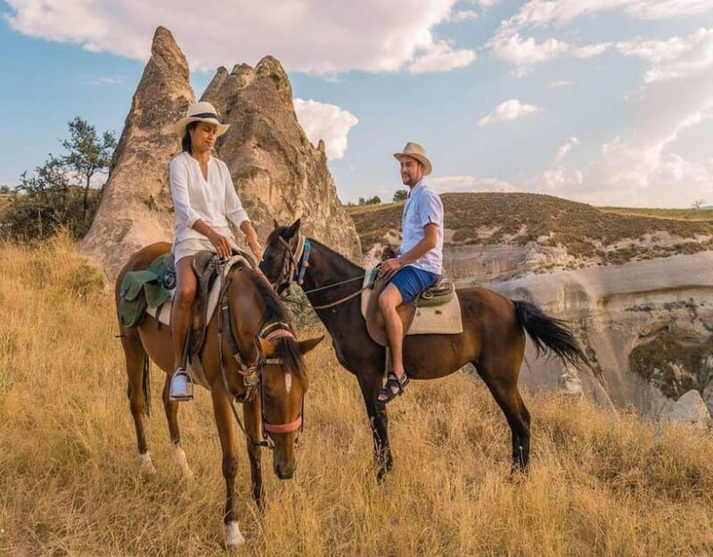 cappadocia-fascinating-horse-riding-tour-in-unique-valleys