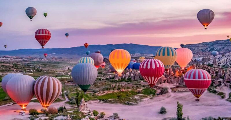 cappadocia-goreme-hot-air-balloon-flight-at-sunrise-2