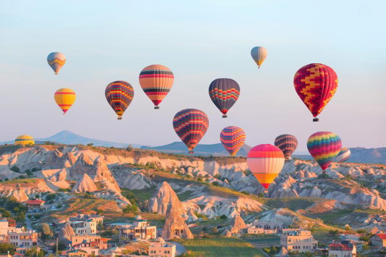 cappadocia-goreme-hot-air-balloon-flight-at-sunrise-2