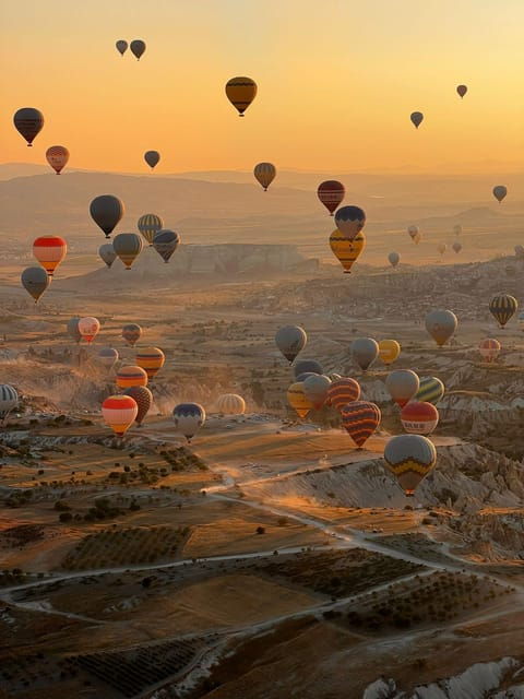 cappadocia-goreme-sunrise-hot-air-balloon-flight