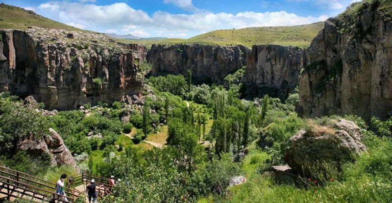 cappadocia-guided-tour-with-lunch-visit-to-ihlara-canyon