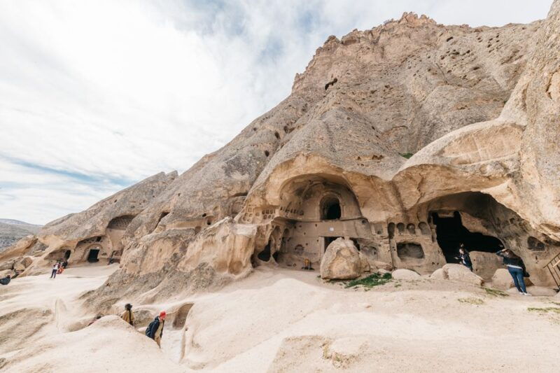 cappadocia-guided-tour-with-lunch-visit-to-ihlara-canyon