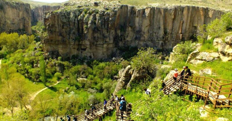cappadocia-hiking-undergroud-city-tour