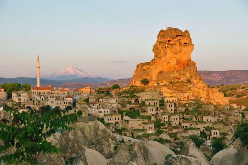 cappadocia-hiking-undergroud-city-tour