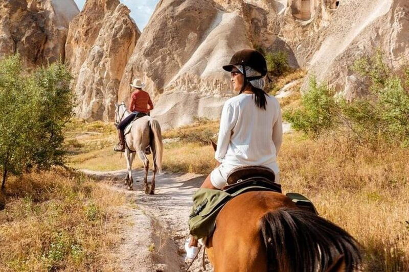 cappadocia-horse-riding-sunset-sunrise-daytime