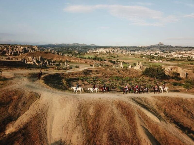 cappadocia-horse-riding-sunset-sunrise-daytime