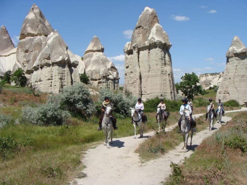 cappadocia-horseback-riding-tour-4