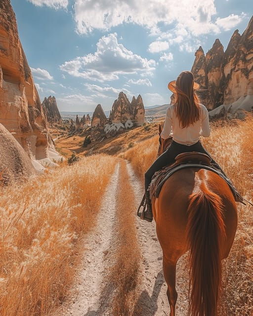 cappadocia-horseback-riding-tour-with-hotel-transfer