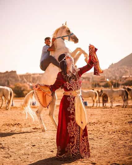 cappadocia-horseback-tour-with-sunrise-and-sunset-options