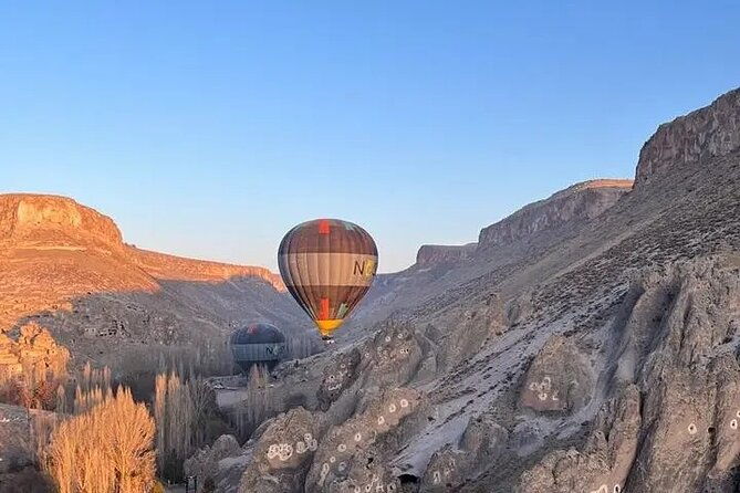 cappadocia-hot-air-balloon-1-of-4-valleys