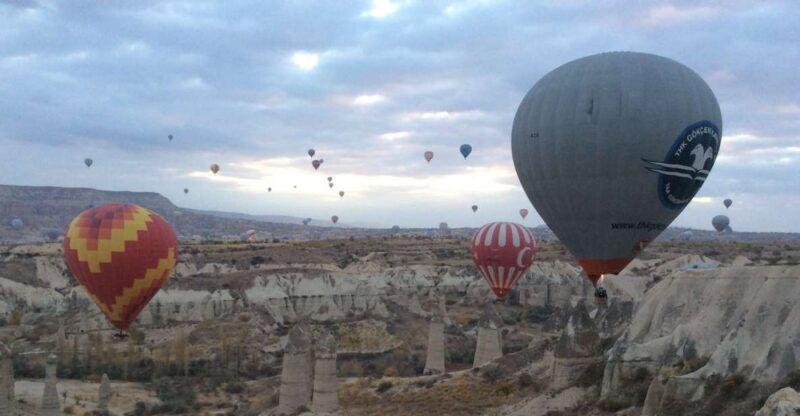 cappadocia-hot-air-balloon-flight-at-sunrise-2
