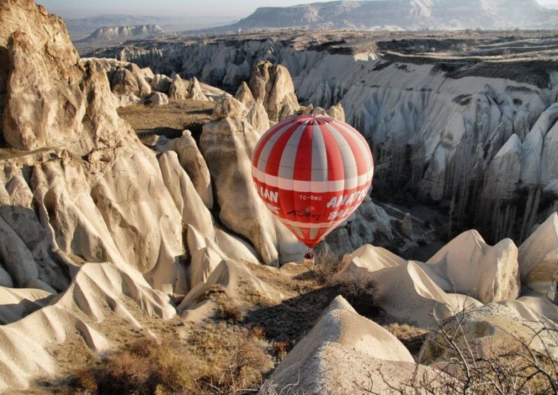 cappadocia-hot-air-balloon-flight-at-sunrise-2