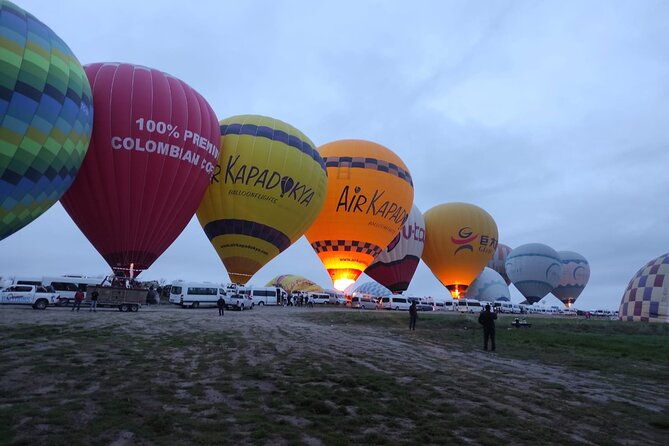 cappadocia-hot-air-balloon-flight-over-goreme-fairychimneys