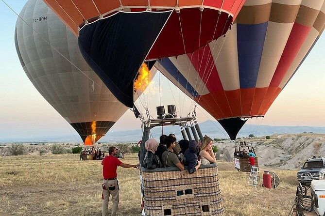 cappadocia-hot-air-balloon-ride-over-cat-valley-with-transfers