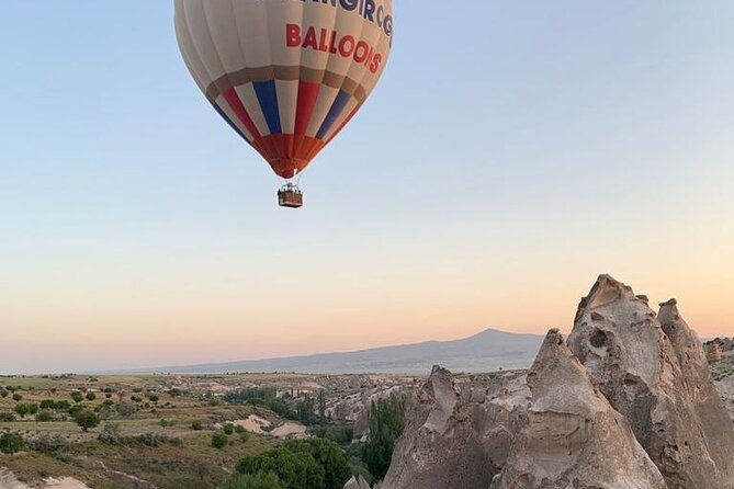 cappadocia-hot-air-balloon-ride-over-cat-valley-with-transfers