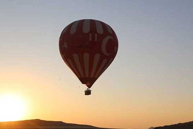 cappadocia-hot-air-balloon-sunrise-soganli-valley