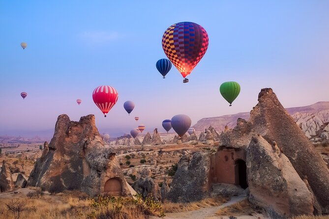 cappadocia-hot-air-balloon-with-small-group-city-tour