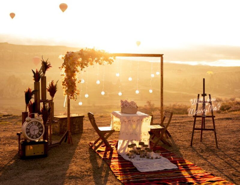 cappadocia-love-valley-proposal-service-with-transfers