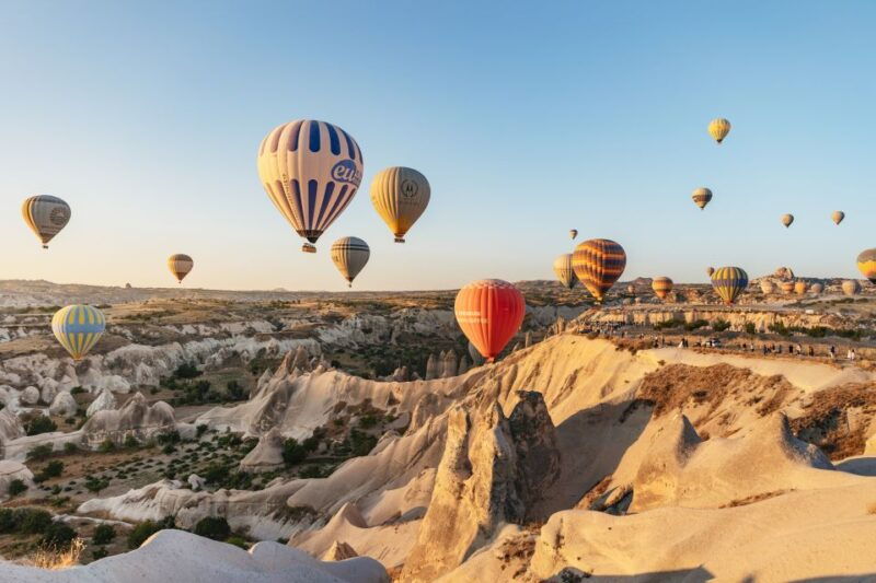 cappadocia-panoramic-hot-air-balloon-viewing-tour