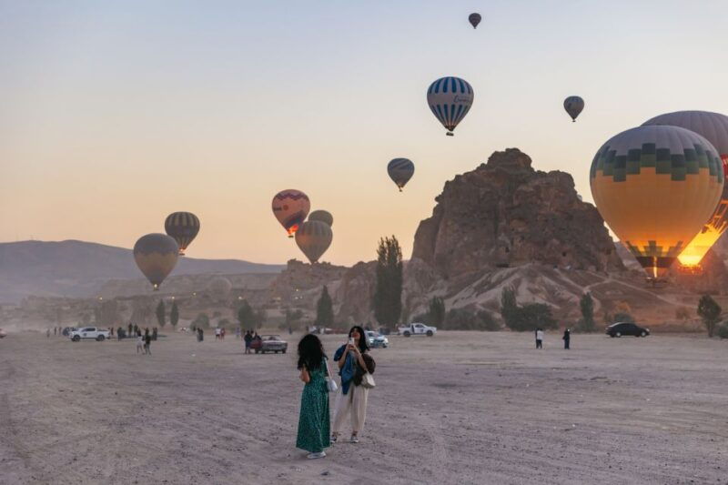 cappadocia-panoramic-hot-air-balloon-viewing-tour