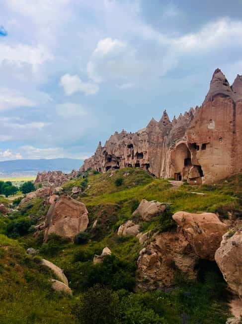 Cappadocia: Red-Line Tour with Lunch and Guide All Inclusive - Final Stop at Uçhisar for Scenic Views