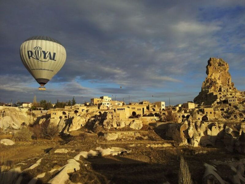 cappadocia-royal-queen-hot-air-balloon-tour-at-sunrise