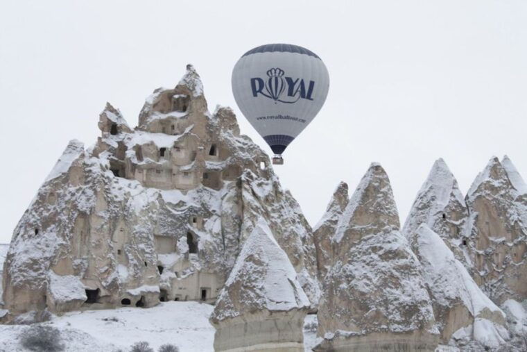 cappadocia-royal-queen-hot-air-balloon-tour-at-sunrise