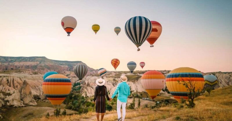 cappadocia-sunrise-balloon-watching-tour-with-photographer