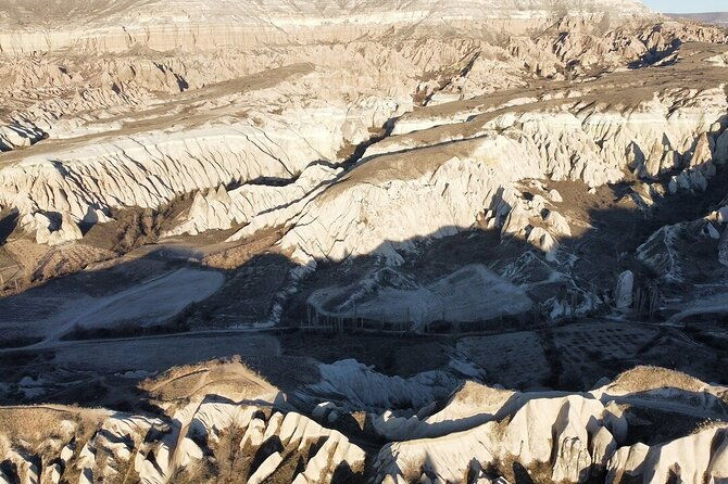 cappadocia-sunrise-hot-air-balloon-flight-over-cat-valley-all-inc