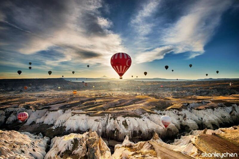 cappadocia-sunrise-hot-air-balloon-flight-with-transfers