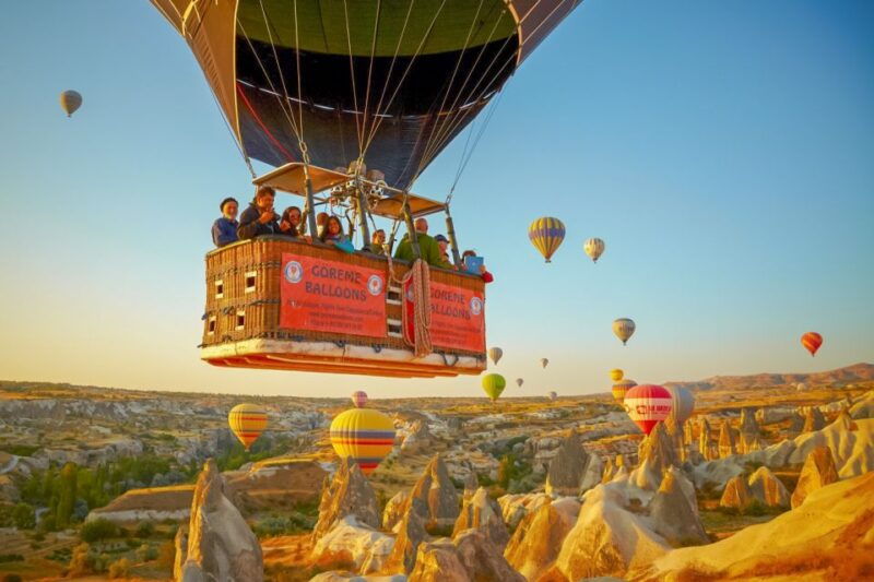 cappadocia-sunrise-hot-air-balloon-goreme-fairy-chimneys
