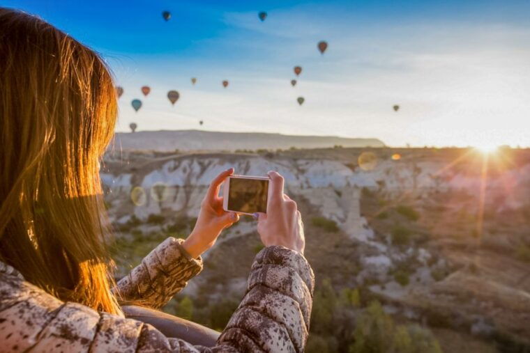 cappadocia-sunrise-hot-air-balloon-goreme-fairy-chimneys