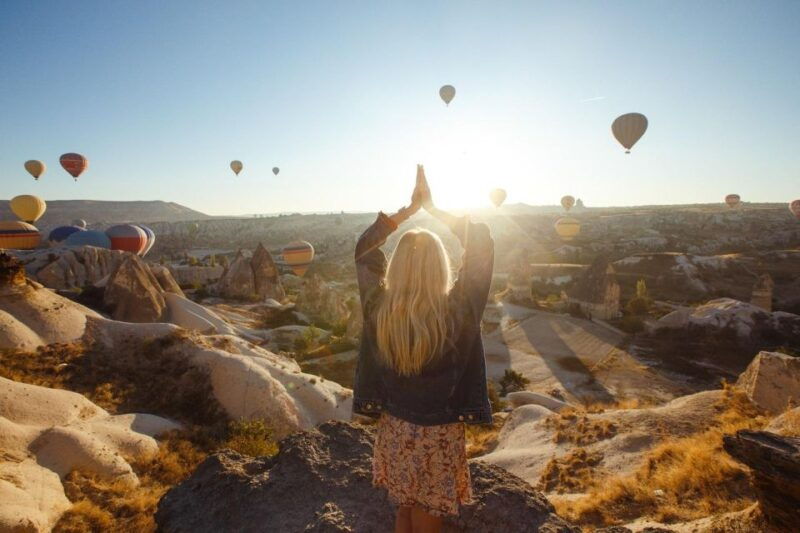 cappadocia-sunrise-hot-air-balloon-watching-experience