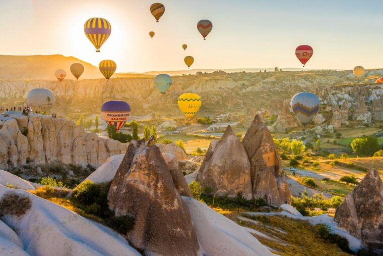 cappadocia-sunrise-hot-air-balloon-watching-experience