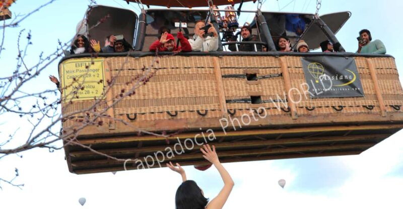 cappadocia-sunrise-or-sunset-photoshoot