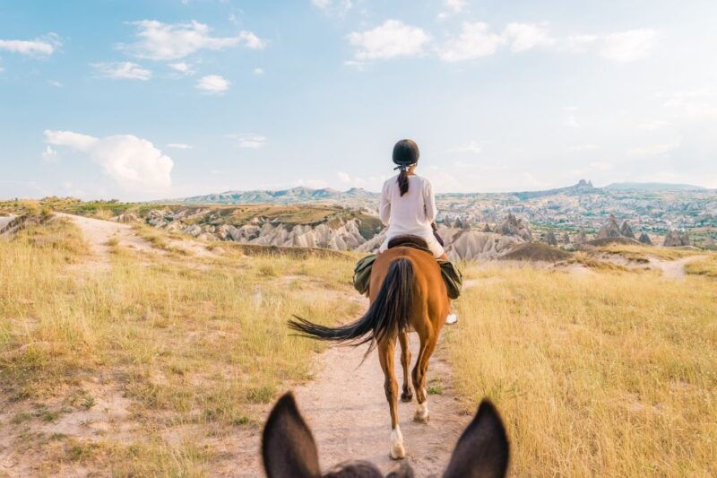 cappadocia-sunset-horse-trek-through-the-valleys