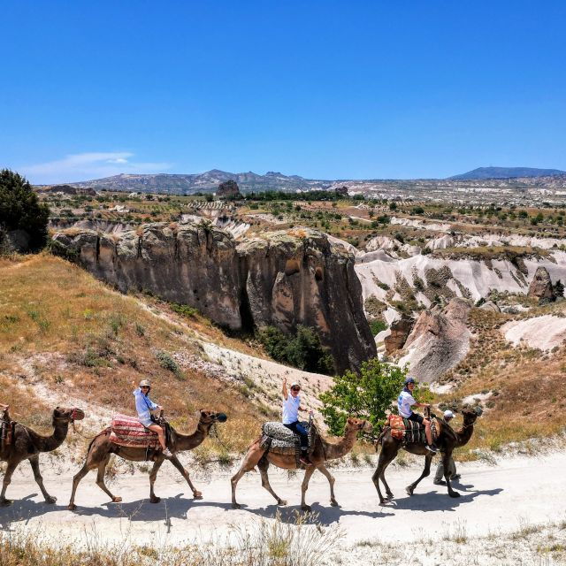 cappadocia-sunset-or-sunrise-scenic-camel-ride