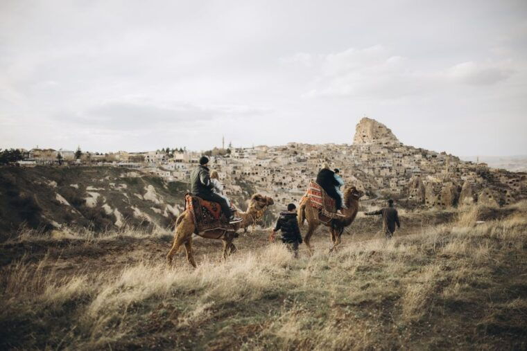 cappadocia-sunset-or-sunrise-scenic-camel-ride
