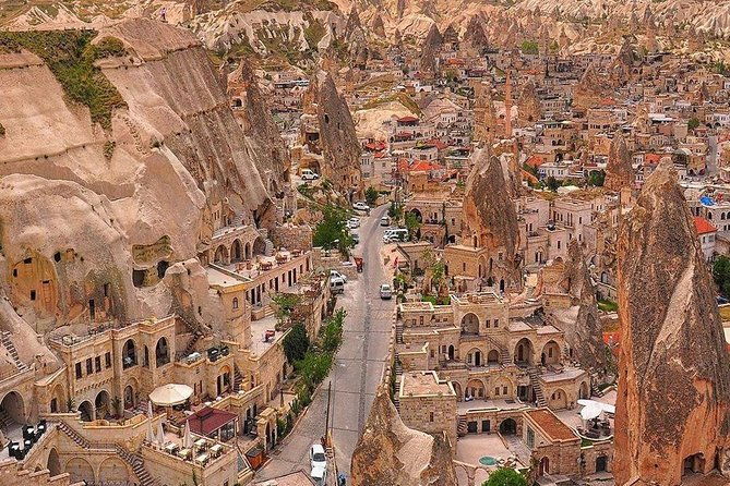 cappadocia-tour-from-istanbul-2-days-1-night-by-plane-included-balloon-ride