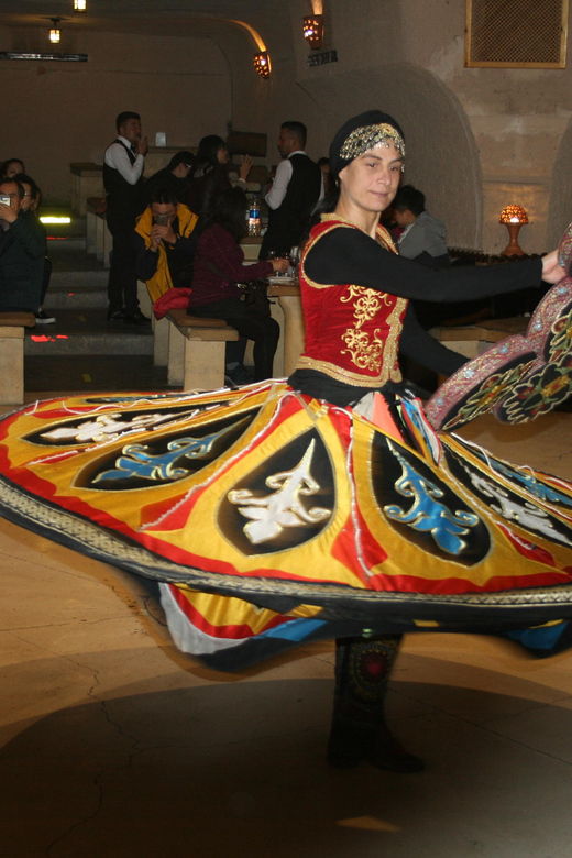 cappadocia-turkish-night-show-and-dinner-experience