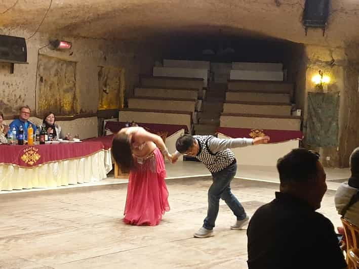 cappadocia-turkish-night-show-with-dinner-unlimited-alcohol