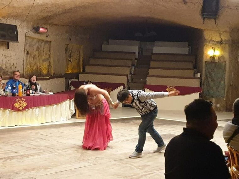 cappadocia-turkish-night-show-with-dinner-unlimited-alcohol