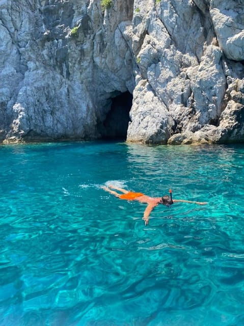 capri-3-hour-private-boat-tour-with-blue-grotto-visit