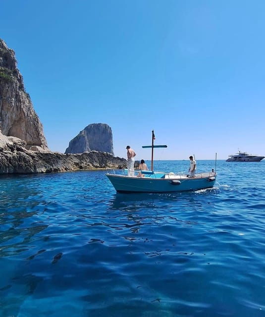capri-3-hour-private-boat-tour-with-blue-grotto-visit