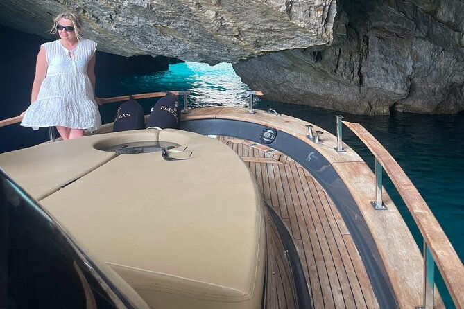 capri-all-inclusive-small-group-tour-from-positano