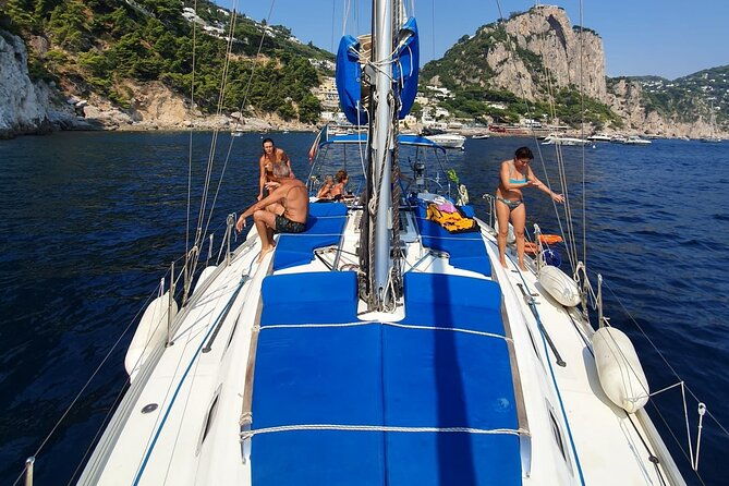 capri-amalfi-positano-all-inclusive-3-days-on-a-sailing-boat