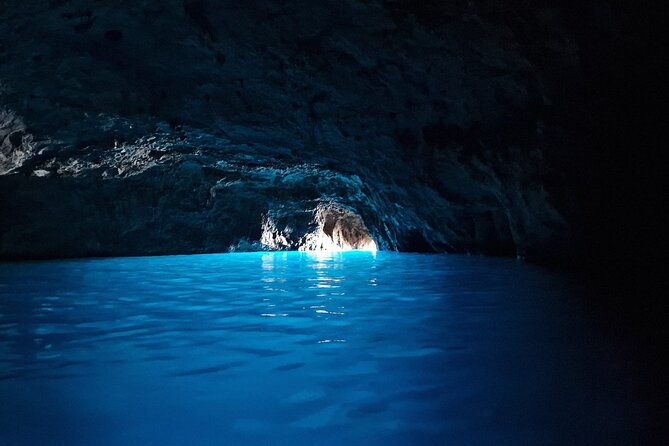 capri-anacapri-day-tour-with-blue-grotto-included-from-sorrento