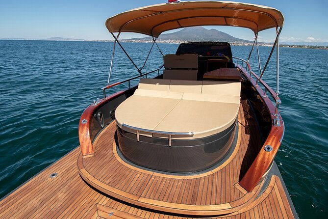 capri-and-blue-grotto-private-boat-tour