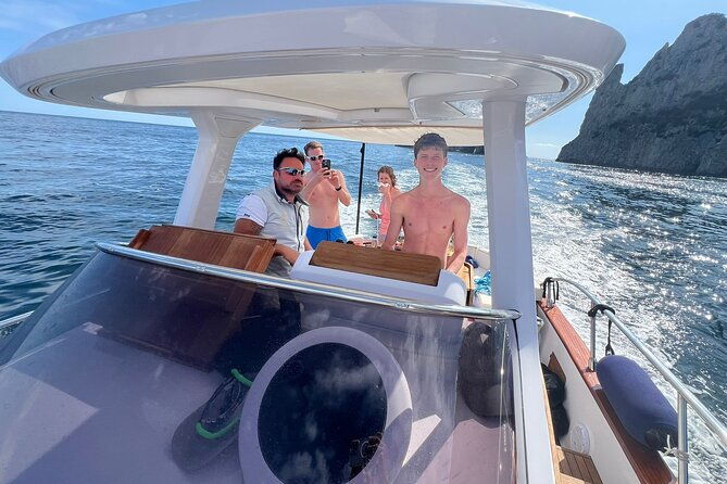 capri-and-blue-grotto-small-group-boat-tour
