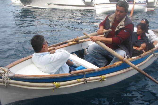 capri-and-blue-grotto-small-group-tour-2